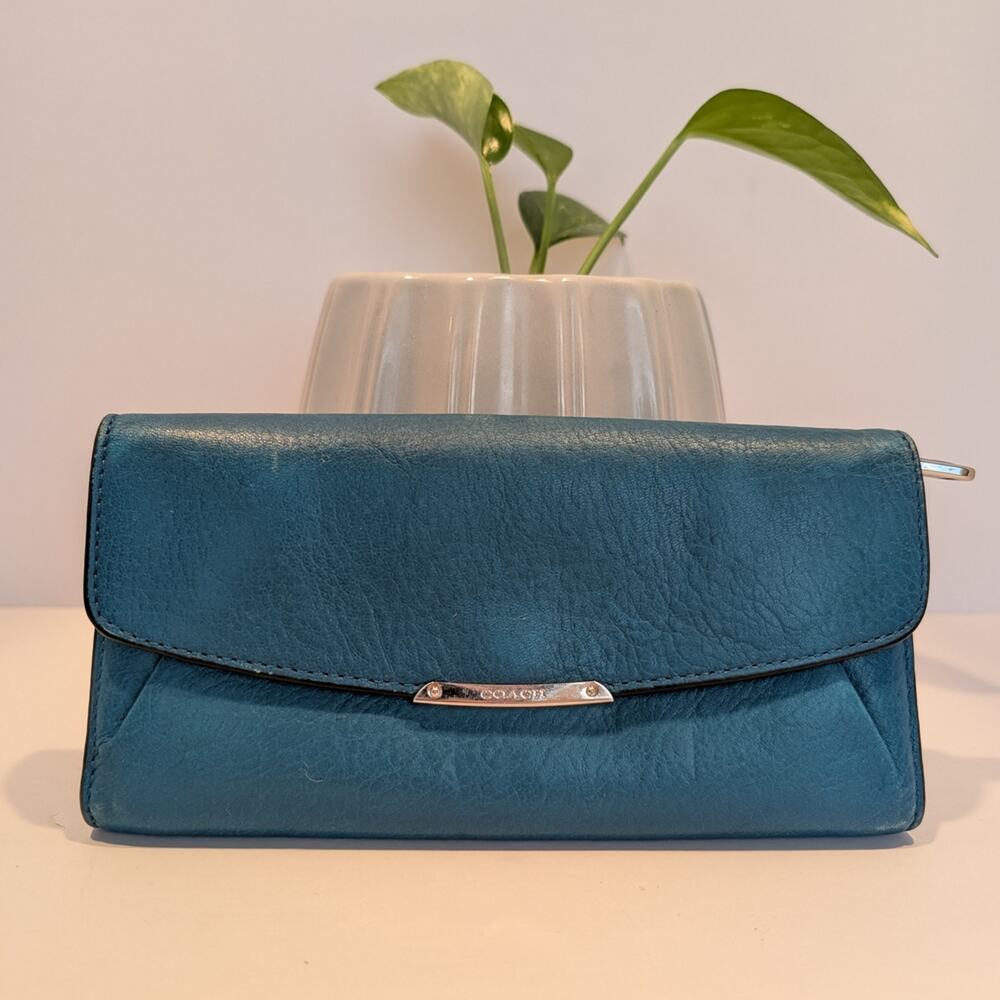 Vintage Coach Madison Envelope Wallet Teal Color 12 Credit Cards Slots Coin Zip